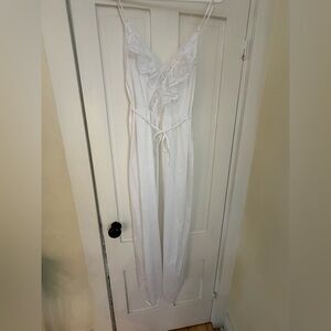 Queen’s Way Vintage 70’s White Lace Trim Nightgown Bright White